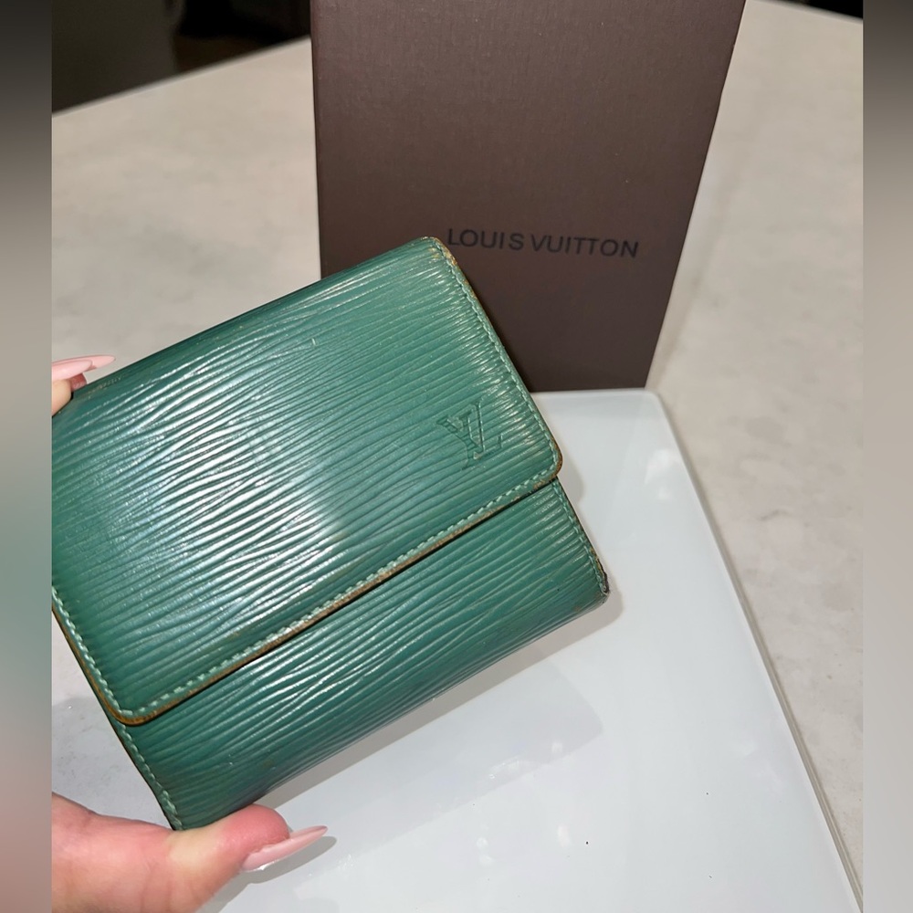 Louis Vuitton Epi Bifold Wallet
